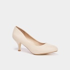 La Halle Puteaux - Promo Escarpins à talons sable femme Promo Escarpins à talons sable femme à 11,19 € dans le catalogue La Halle à Puteaux