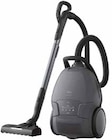 Bodenstaubsauger ANIMAL 8000 AB81A2DG Angebote von AEG bei expert Saarbrücken für 289,00 €