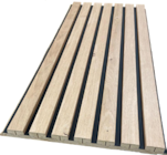 Promo PANNEAU DÉCORATIF À LAMELLES MDF CHÊNE NATUREL À FOND NOIR à 84,00 € dans le catalogue Tout Faire à Izon