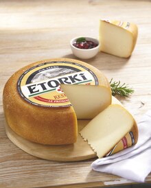 Etorki reserve - Intermarché à Saint-Étienne Etorki reserve en promo chez Intermarché Saint-Étienne à 14,90 €