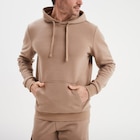 Sweat molleton à capuche hoodie taupe homme dans le catalogue La Halle