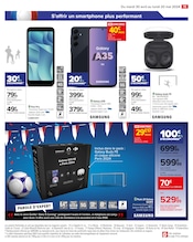 Promo Samsung Galaxy dans le catalogue Carrefour du moment à la page 17