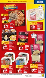 Offre Pizza surgelée dans le catalogue Lidl du moment à la page 33