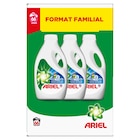 Lessive liquide "Format Familial" - ARIEL en promo chez Carrefour Montigny-le-Bretonneux à 29,25 €