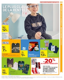 Offre Chaussettes dans le catalogue Carrefour du moment à la page 49