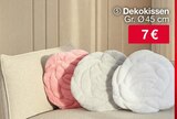 Dekokissen im Angebot bei Woolworth in Pforzheim Dekokissen Angebote bei Woolworth Pforzheim für 7,00 €