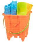Seau de plage château fort accessoires en promo chez B&M Seau de plage château fort accessoires dans le catalogue B&M