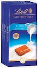 Chocolat lait extra fin - LINDT en promo chez Hyper U Saintes à 2,24 €