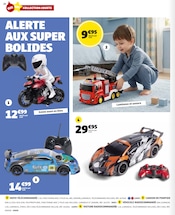 Promos Voiture Radiocommandée dans le catalogue "UN NOËL À PRIX MAGIQUE" de Gifi Voiture Radiocommandée en promo dans le catalogue Gifi à la page 20