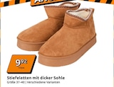 Stiefeletten mit dicker Sohle von  im aktuellen Action Prospekt für 9,92 €