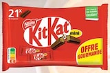 Minis barres chocolatées kit kat - NESTLE en promo chez Intermarché Minis barres chocolatées kit kat - NESTLE dans le catalogue Intermarché
