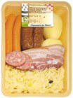 Choucroute garnie cuisinée au Riesling - CHARCUTERIE DU BLAVET - Intermarché à Angers Choucroute garnie cuisinée au Riesling - CHARCUTERIE DU BLAVET en promo chez Intermarché Angers à 8,39 €