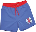 Kinder-Badeshorts Angebot im Rossmann Prospekt Kinder-Badeshorts im Rossmann Prospekt zum Preis von 8,99 €