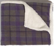 Maison Verte - mistral home dans le catalogue Carrefour Plaid - mistral home à 19,99 € en promo chez Carrefour