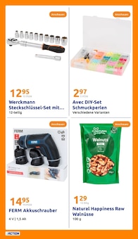 Nüsse im Action Prospekt "kleine Preise, grosse Freude!" mit 32 Seiten (Stuttgart)