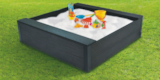toom Baumarkt Tschernitz - WPC-Sandkasten „Jannik“ Angebot im Prospekt WPC-Sandkasten „Jannik“ bei toom Baumarkt im Tschernitz Prospekt für 59,99 €