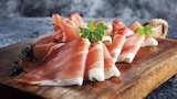 Serrano-Schinken im Angebot bei EDEKA in Neumünster Serrano-Schinken Angebote von EDEKA Herzstücke bei EDEKA Neumünster für 2,49 €