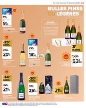 Champagne Angebote im Prospekt "CAVE : VINS, ALCOOLS ET SPIRITUEUX" von Carrefour auf Seite 27