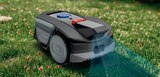 Mähroboter V1 Angebote von Sunseeker bei toom Baumarkt Soest für 389,99 €