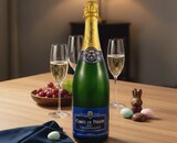 Champagne Brut - COMTE DE PERREY en promo chez Hyper U Arcachon à 9,89 €