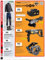 Promos Chaussures dans le catalogue "L'ANNIV À PRIX DÉPÔT" de Brico Dépôt Chaussures en promo dans le catalogue Brico Dépôt à la page 4