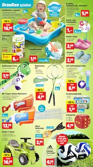 Schuhe im Thomas Philipps Prospekt "Top Angebote" mit 20 Seiten (Rostock)