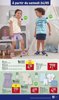 Promo Robe dans le catalogue Aldi du moment à la page 35
