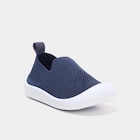 Baskets bout renforcé à semelle souple bleu marine bébé garçon en promo chez La Halle Baskets bout renforcé à semelle souple bleu marine bébé garçon dans le catalogue La Halle