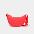 Sac banane en bandoulière rouge clair femme en promo chez La Halle Rennes à 7,00 €