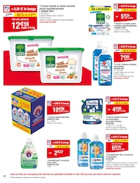 Offre Lessive Poudre dans le catalogue Carrefour du moment à la page 32