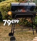 Barbecue familial à couvercle à B&M dans Réau
