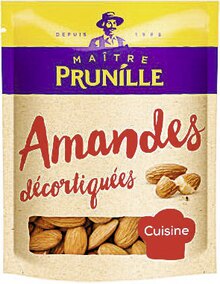 Fruit - Maître Prunille - Casino Supermarchés Fruit - Maître Prunille à 3,60 € dans le catalogue Casino Supermarchés "Faites vous-plaisir cet été !"