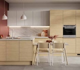 Cuisine Garcinia décor chêne et blanc mat en promo chez Castorama Cuisine Garcinia décor chêne et blanc mat dans le catalogue Castorama