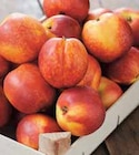 Nectarine et/ou Pêche en promo chez Intermarché Nectarine et/ou Pêche dans le catalogue Intermarché