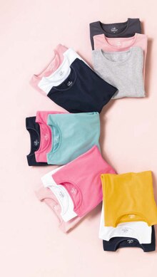Langarmshirts in Braunschweig im Angebot Langarmshirts Angebot: Im aktuellen Prospekt bei Ernstings family in Braunschweig