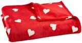 Kuscheldecke oder Deko-Kissen im Penny Prospekt Kuscheldecke oder Deko-Kissen von Home Ideas Living im aktuellen Penny Prospekt für 3,99 €