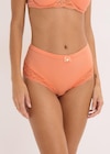 Maxipanty mit zarter Spitze in softpapaya von bonprix im aktuellen bonprix. Prospekt für 9,99 €