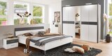 Schlafzimmer bei POCO im Oldenburg Prospekt für 159,99 €