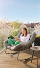 Lounge-Schaukelstuhl im aktuellen Thomas Philipps Prospekt