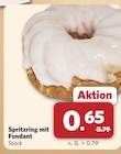 Spritzring mit Fondant bei combi im Gütersloh Prospekt für 0,65 €