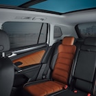 Volkswagen Kitzingen - Sonnenschutz für Türscheiben hinten und Heckscheibe in Schwarz Angebot im Prospekt Sonnenschutz für Türscheiben hinten und Heckscheibe in Schwarz bei Volkswagen im Kitzingen Prospekt für 273,00 €