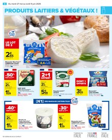 Promo Saint Agur dans le catalogue Carrefour du moment à la page 8