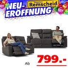 Kingston 3-Sitzer oder 2-Sitzer Sofa bei Seats and Sofas im Remscheid Prospekt für 799,00 €