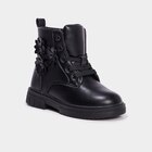 Boots à lacets noir fille en promo chez La Halle Boots à lacets noir fille dans le catalogue La Halle