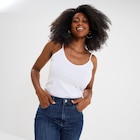 Promo Débardeur coton bretelles réglables blanc femme à 3,99 € dans le catalogue La Halle à Pontcharra