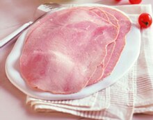 Mont Blanc - Carrefour dans le catalogue Carrefour Jambon cuit supérieur découenné dégraissé - Carrefour à 3,50 € en promo chez Carrefour