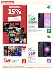 Promos IPhone dans le catalogue "OFFRES DU MOMENT" de Auchan Hypermarché IPhone en promo dans le catalogue Auchan Hypermarché à la page 34