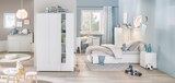 Kleiderschrank im aktuellen Möbel Kraft Prospekt