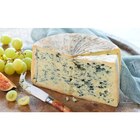 Bleu d'Auvergne A.O.P. "La Mémée" en promo chez Carrefour Bleu d'Auvergne A.O.P. "La Mémée" dans le catalogue Carrefour