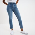 Jean stretch slim 7/8 ème denim stone femme dans le catalogue La Halle